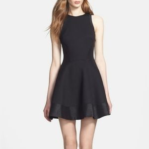 *NWT Ted Baker Jimena Metallic Contrast Side Detail Dress